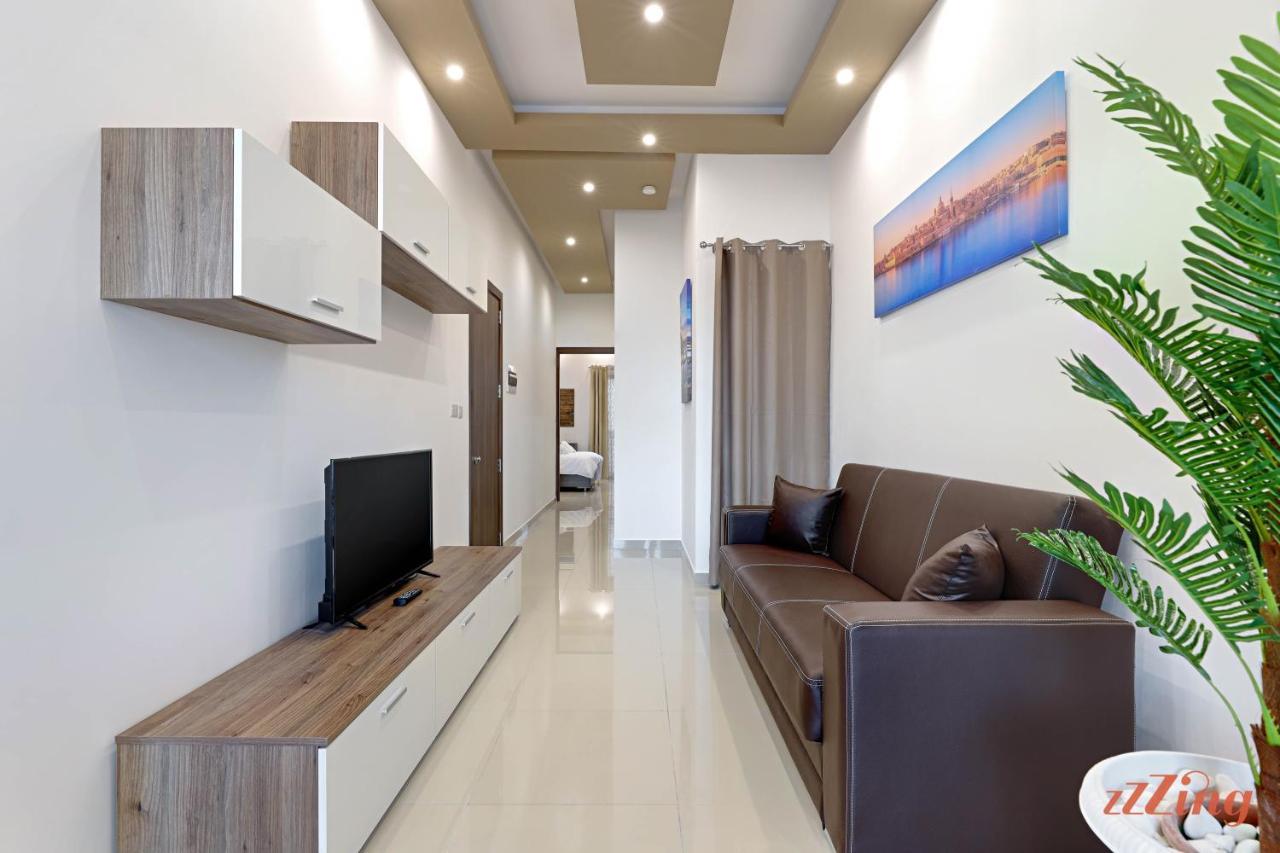 Luxurious Duplex Seafront Apt W Amazing Sea Views Birżebbuġa Esterno foto